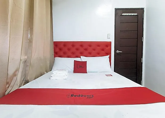 Reddoorz At Najar Residences Near Naia Terminal Hotel *